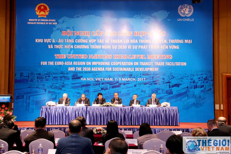 hop tac hai quan cach tiep can tu cac quoc gia trung chuyen