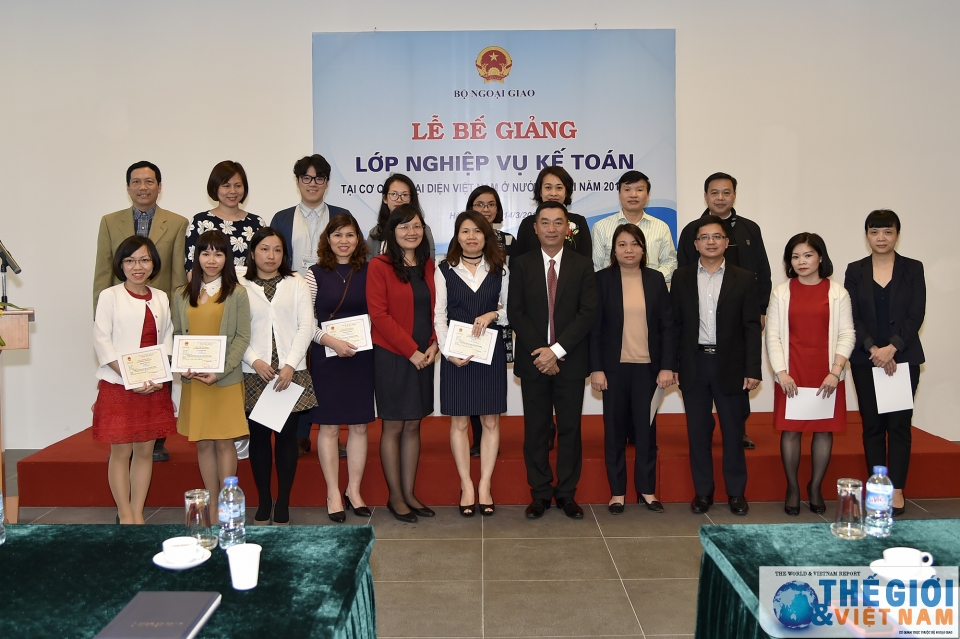 be giang lop nghiep vu ke toan tai cac co quan dai dien viet nam o nuoc ngoai nam 2017