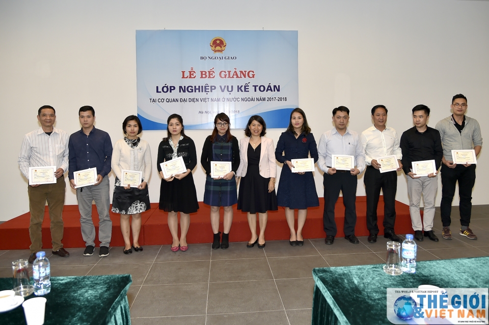 be giang lop nghiep vu ke toan tai cac co quan dai dien viet nam o nuoc ngoai nam 2017