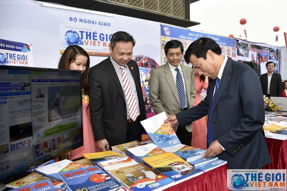 khai hoi bao pho thu tuong vu duc dam tham bao tgvn