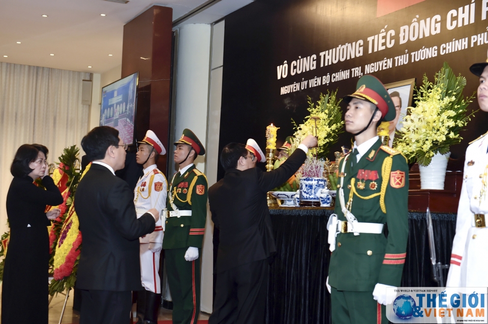 Lễ truy điệu nguyên Thủ tướng Phan Văn Khải tại Hà Nội le truy dieu nguyen thu tuong phan van khai tai ha noi