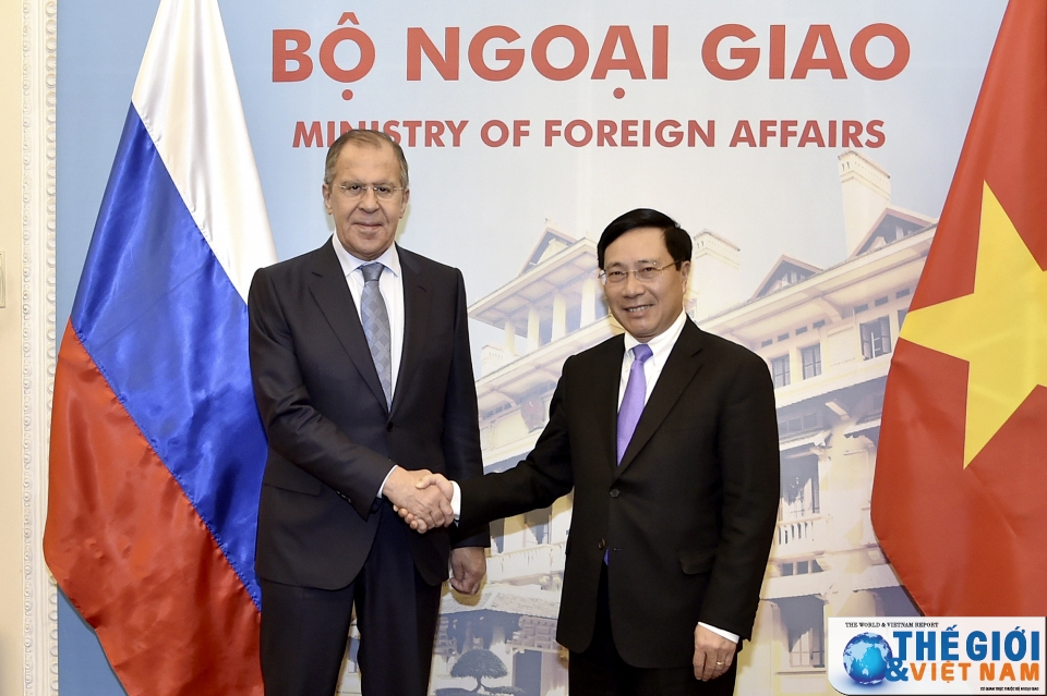 viet nam nga no luc dua kim ngach thuong mai dat 10 ty usd vao nam 2020