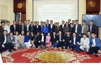 thuc day hop tac lanh su viet nam lao