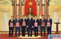 bo ngoai giao trao quyet dinh bo nhiem 03 vu truong