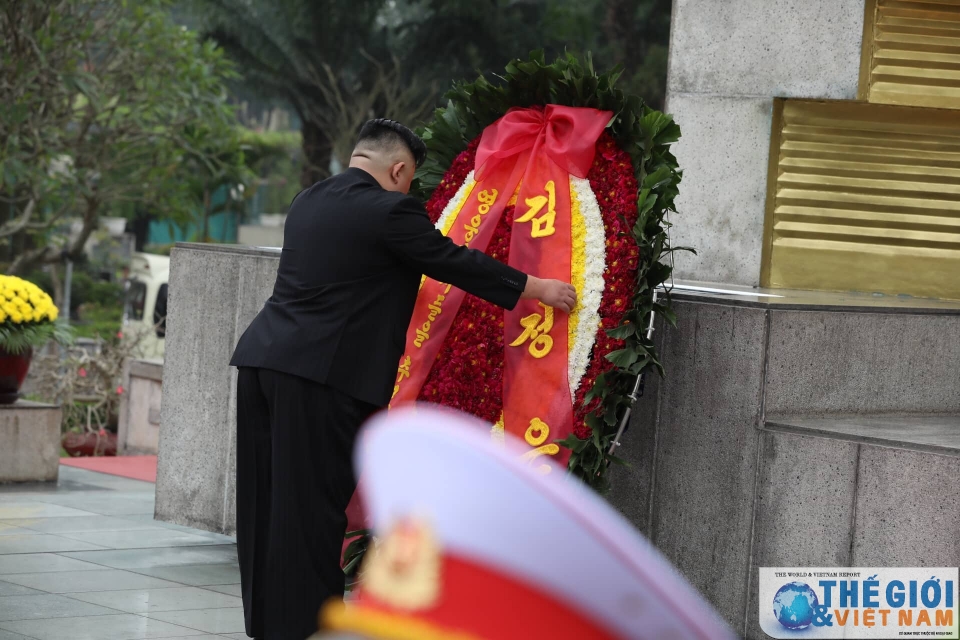chu tich kim jong un vieng lang chu tich ho chi minh