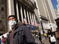 Kinh tế toàn cầu mất mát hàng nghìn tỉ USD vì xung đột Nga-Ukraine, có thể 'hạ cánh cứng'?