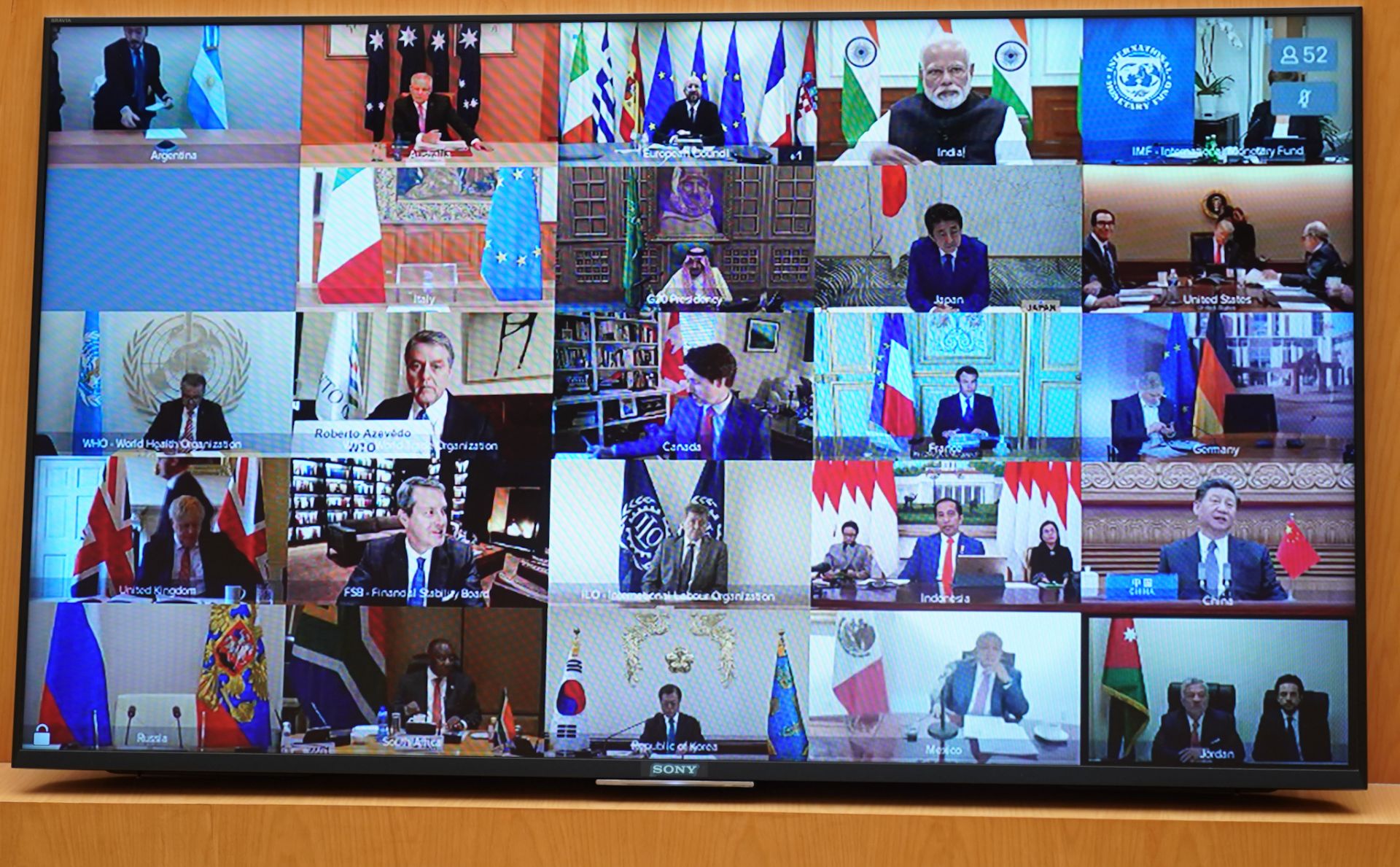 Thủ tướng dự họp thượng đỉnh G20 phối hợp toàn cầu ứng phó Covid-19