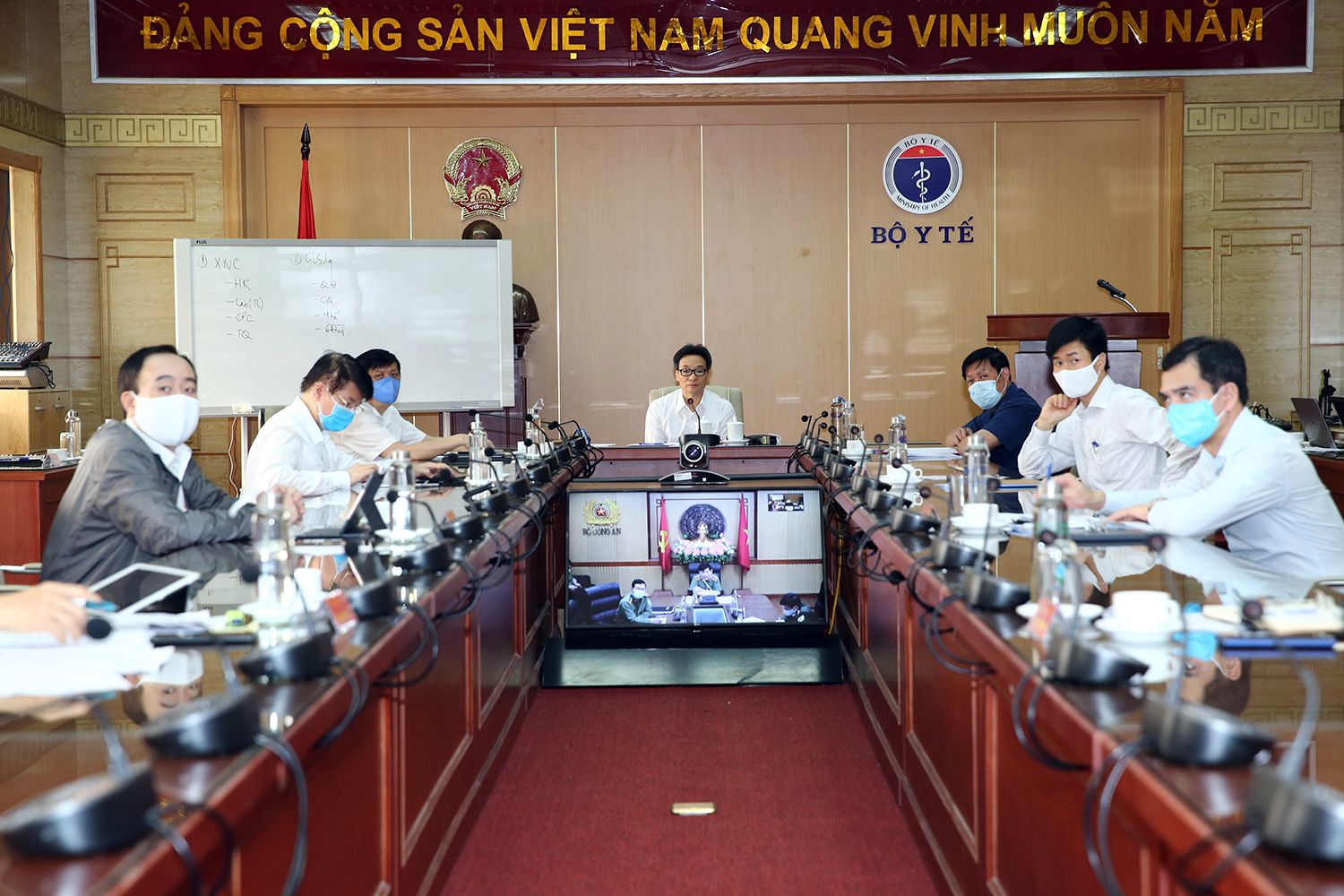 Covid-19: Công dân Việt Nam không di chuyển và về Việt Nam trong thời điểm hiện nay covid 19 cong dan viet nam khong di chuyen va ve viet nam trong thoi diem hien nay