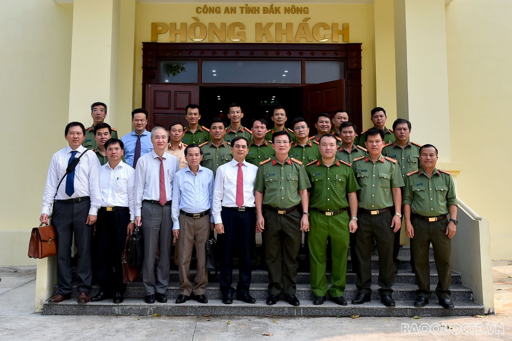 Thứ trưởng thường trực Bộ Ngoại giao Bùi Thanh Sơn thăm, làm việc tại tỉnh Đắk Nông