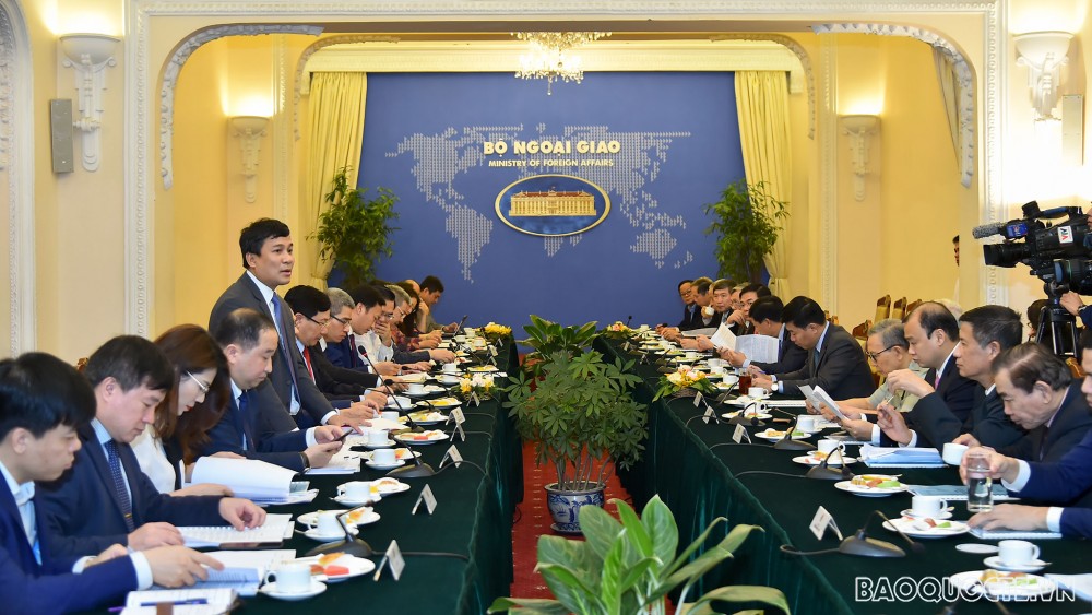 Xây dựng đội ngũ cán bộ công tác đảng ngoài nước ngày càng vững mạnh Gặp mặt truyền thống ‘60 năm - Một chặng đường vẻ vang công tác đảng ngoài nước’