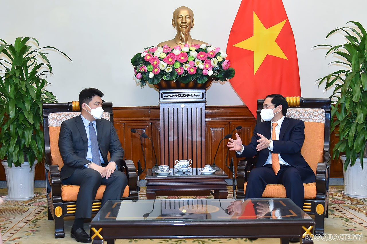 Việt Nam hoan nghênh Tập đoàn Taekwang mở rộng sản xuất, kinh doanh tại Việt Nam Việt Nam hoan nghênh Tập đoàn Taekwang mở rộng sản xuất, kinh doanh tại Việt Nam