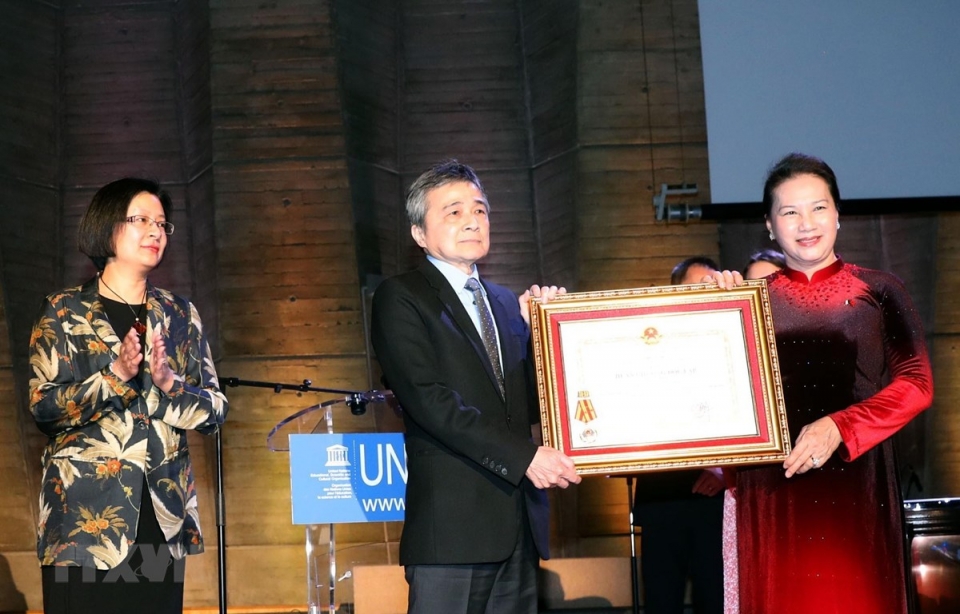 Hội người Việt Nam tại Pháp đón nhận Huân chương Độc lập hạng Nhất tin nhap 20190401092911