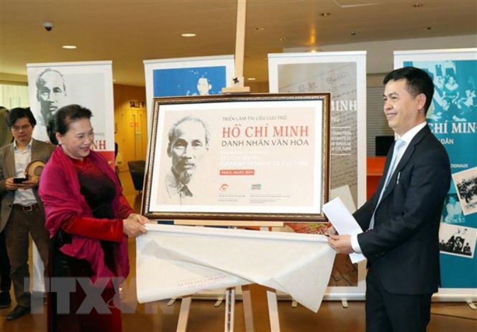 Hội người Việt Nam tại Pháp đón nhận Huân chương Độc lập hạng Nhất tin nhap 20190401092911