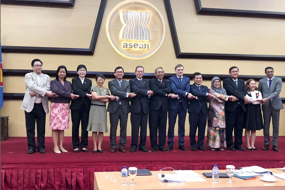 Nga coi trọng vai trò trung tâm của ASEAN trong duy trì hòa bình, ổn định khu vực Nga coi trọng vai trò trung tâm của ASEAN trong duy trì hòa bình, ổn định khu vực