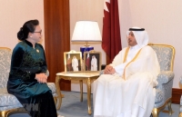 Chủ tịch Quốc hội Nguyễn Thị Kim Ngân hội kiến Thủ tướng Qatar