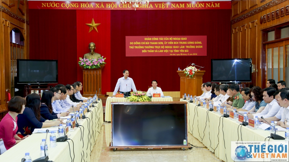 bo ngoai giao dong hanh cung yen bai trong cong tac doi ngoai