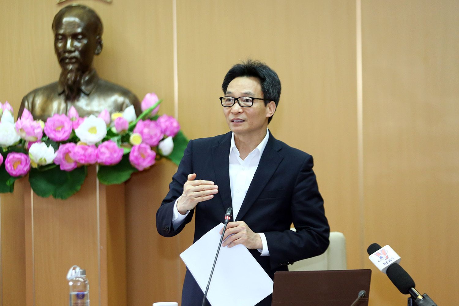 Phó Thủ tướng Vũ Đức Đam: Nhân dân là lực lượng quan trọng hàng đầu trong phòng chống dịch Covid-19