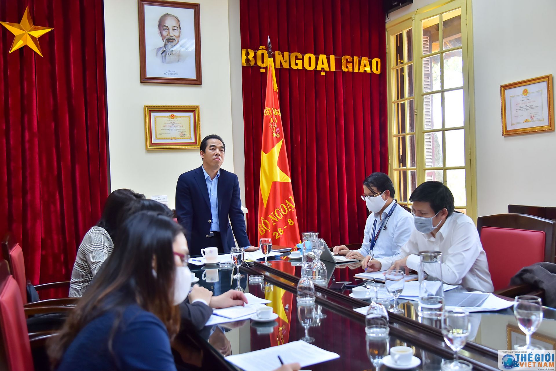 bo ngoai giao kip thoi kien nghi ngan chan dich covid 19 tu ben ngoai no luc bao ho cong dan