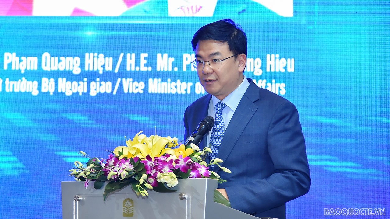 Khai mạc Diễn đàn Thương hiệu quốc gia Việt Nam năm 2022 Khai mạc Diễn đàn Thương hiệu quốc gia Việt Nam năm 2022