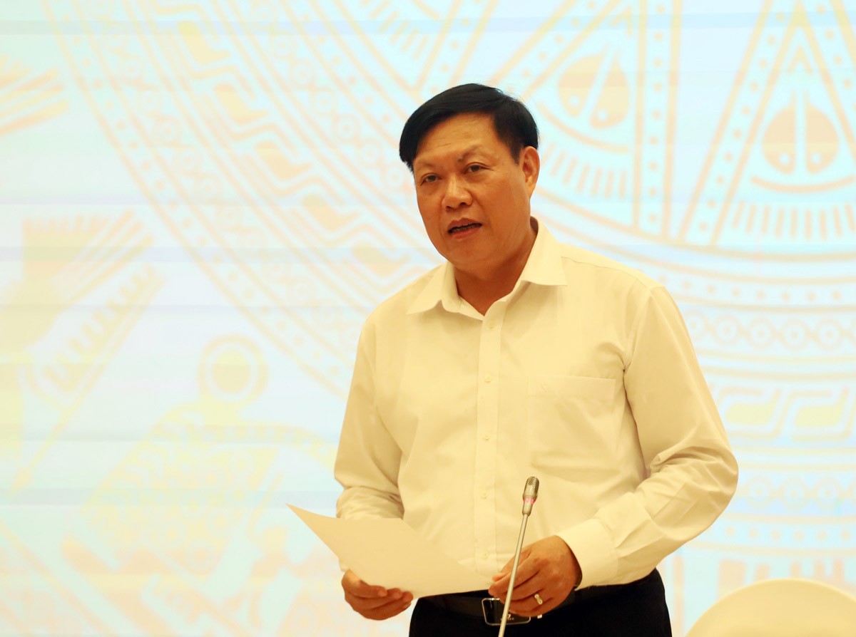 Thứ trưởng Bộ Y tế Đỗ Xuân Tuyên khẳng định, Việt Nam ở top 6 nước bao phủ vaccine, linh hoạt áp dụng 5K, chưa coi Covid-19 là bệnh lưu hành. (Ảnh: Nhật Bắc)