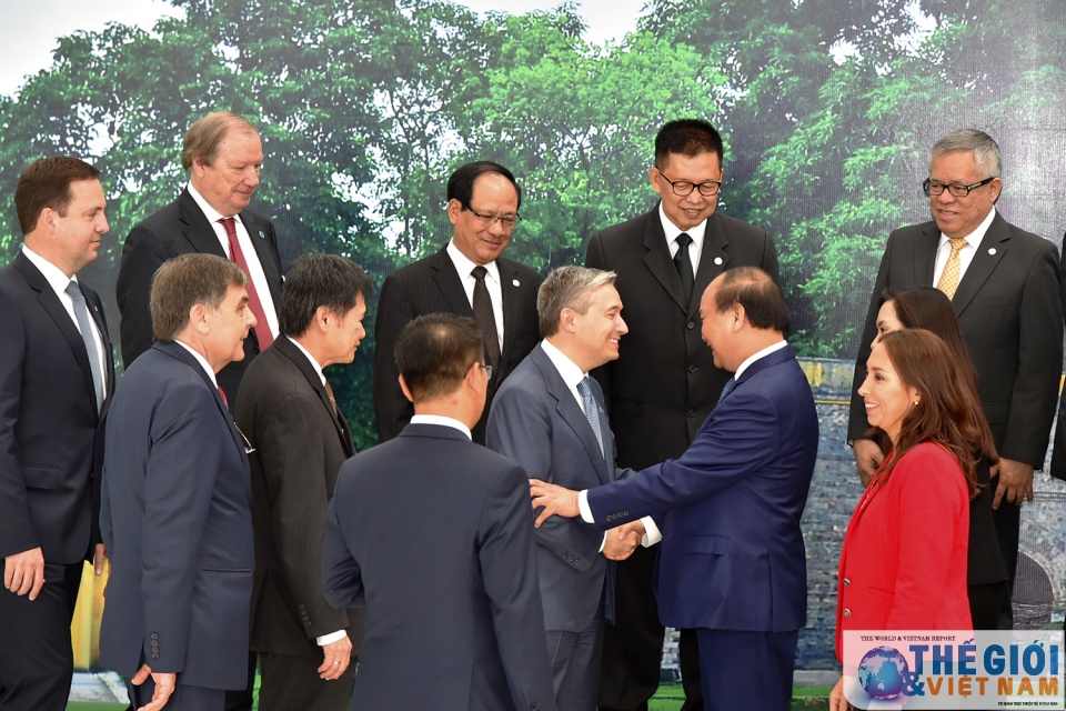 khai mac hoi nghi bo truong phu trach thuong mai apec lan thu 23