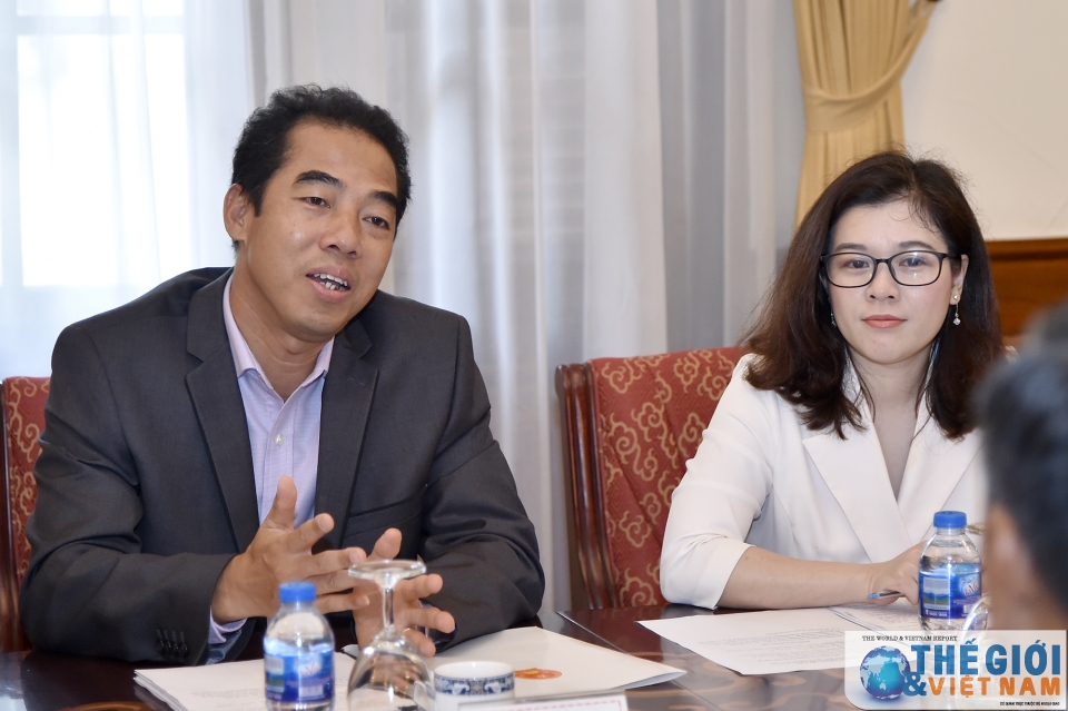 trao doi kinh nghiem xay dung luat co quan dai dien giua viet nam lao