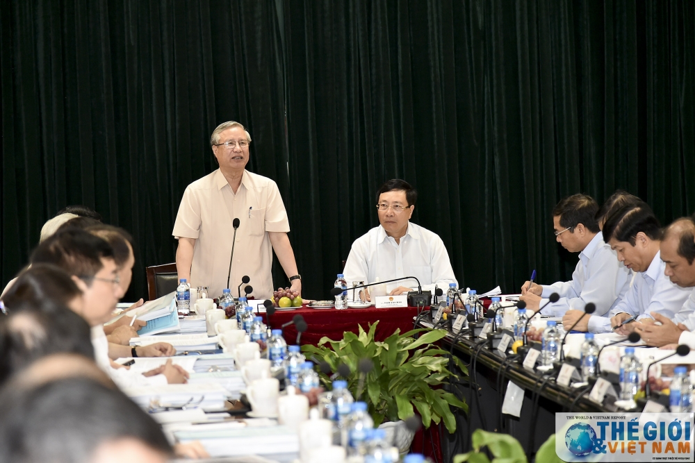 Đoàn Tiểu ban Văn kiện Đại hội Đảng XIII làm việc với Ban cán sự đảng Bộ Ngoại giao doan tieu ban van kien dai hoi dang xiii lam viec voi ban can su dang bo ngoai giao