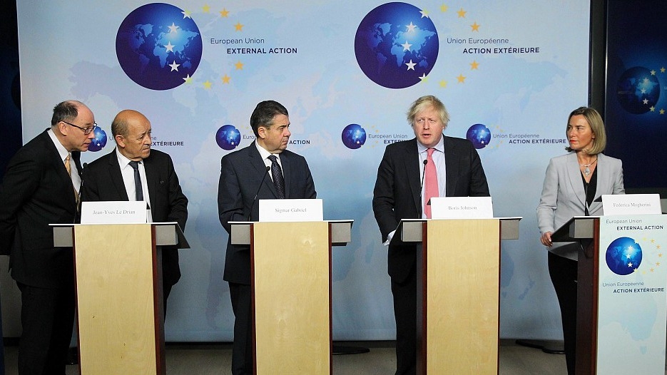 my anh phap duc hop khan ve van de hat nhan iran