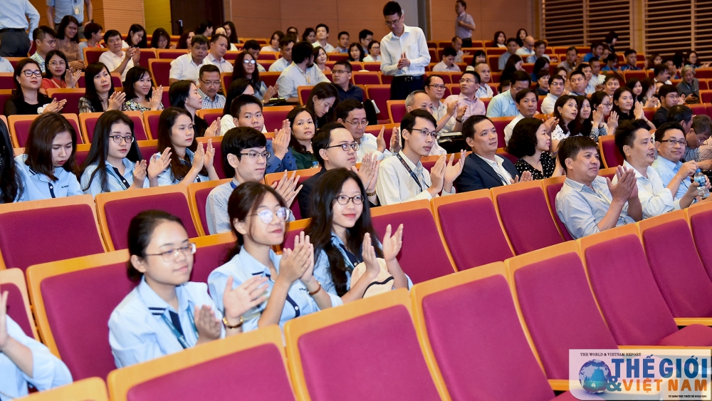 Học tập và làm theo tư tưởng, phong cách ngoại giao Hồ Chí Minh hoc tap va lam theo tu tuong phong cach ngoai giao ho chi minh