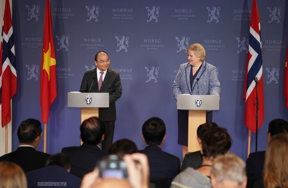 thu tuong nguyen xuan phuc va thu tuong na uy erna solberg hop bao chung
