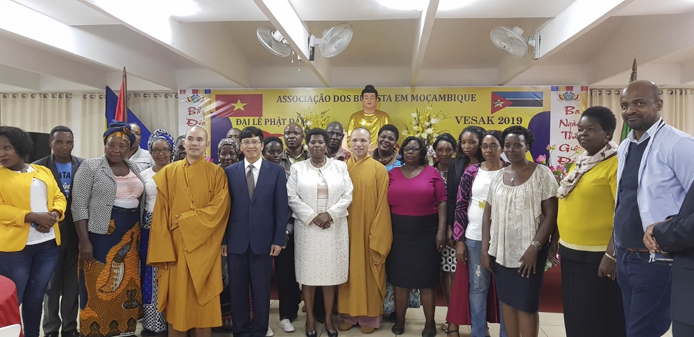 han hoan to chuc dai le phat dan vesak 2019 tai mozambique