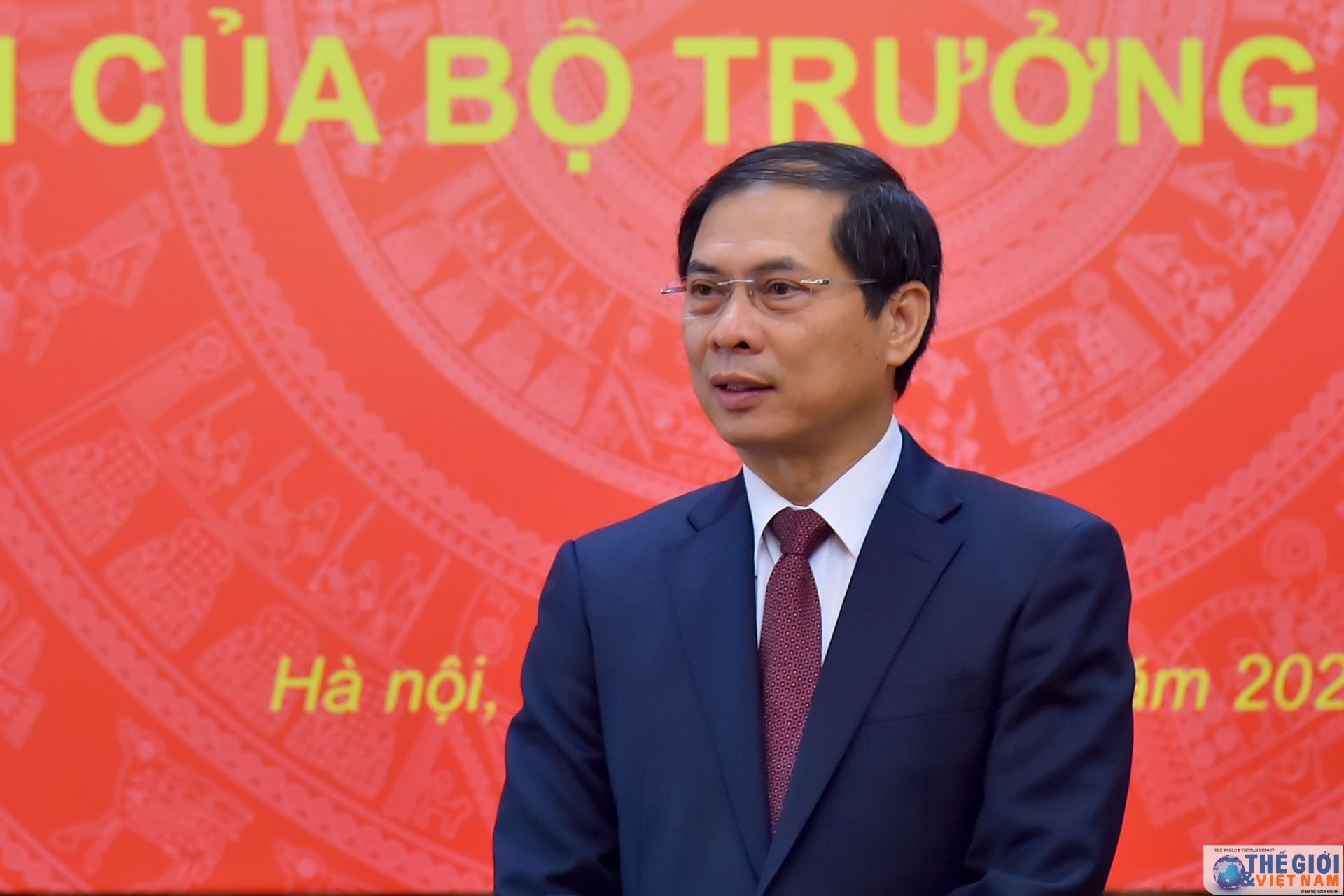 trao bang khen cua bo truong ngoai giao trong cong tac xay dung quyet dinh 06