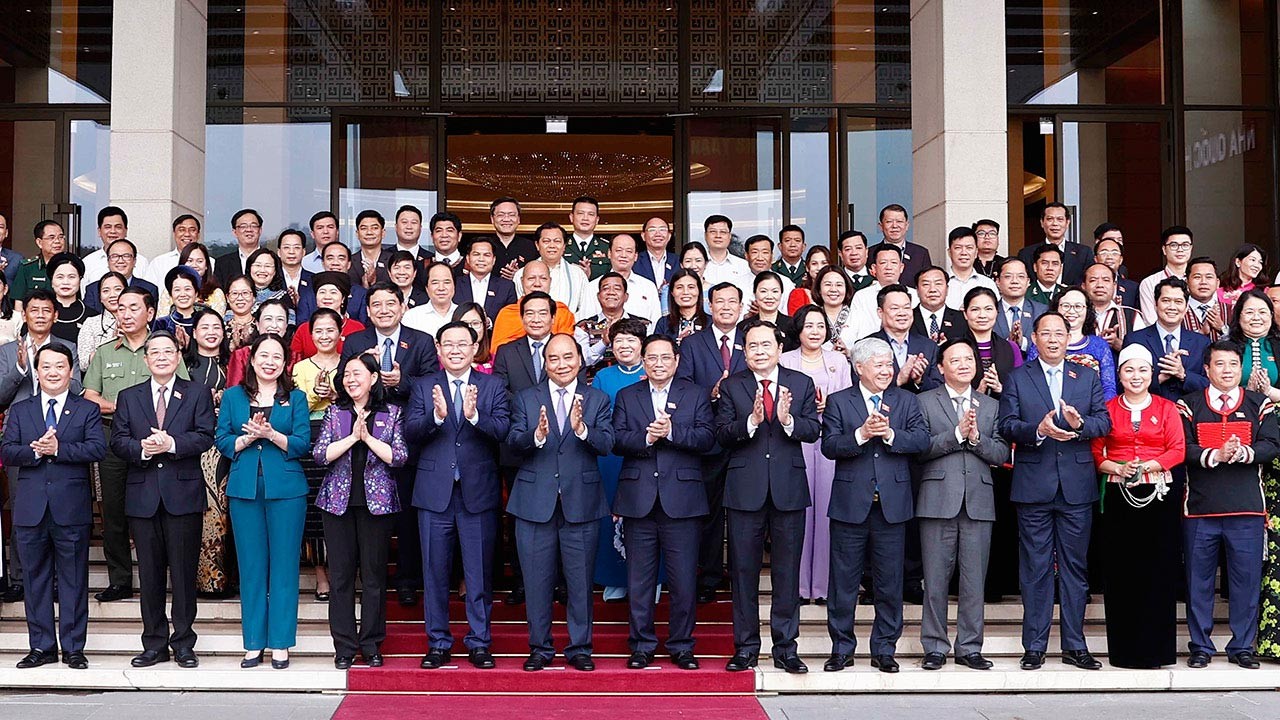 Chiều tối 25/5, tại Nhà Quốc hội, Lãnh đạo Đảng và Nhà nước gặp mặt đại biểu Quốc hội khóa XV là người dân tộc thiểu số.