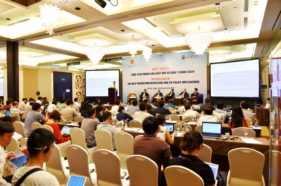 dinh vi viet nam trong thoi dai cach mang cong nghiep thu 4