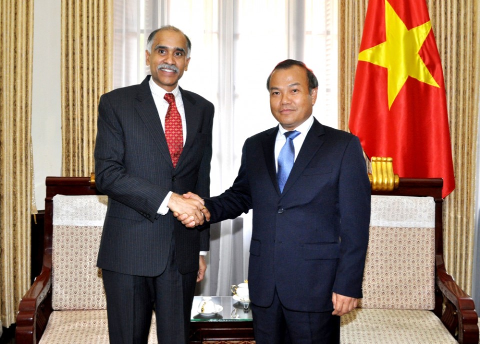 lanh dao bo ngoai giao tiep tan dai su an do