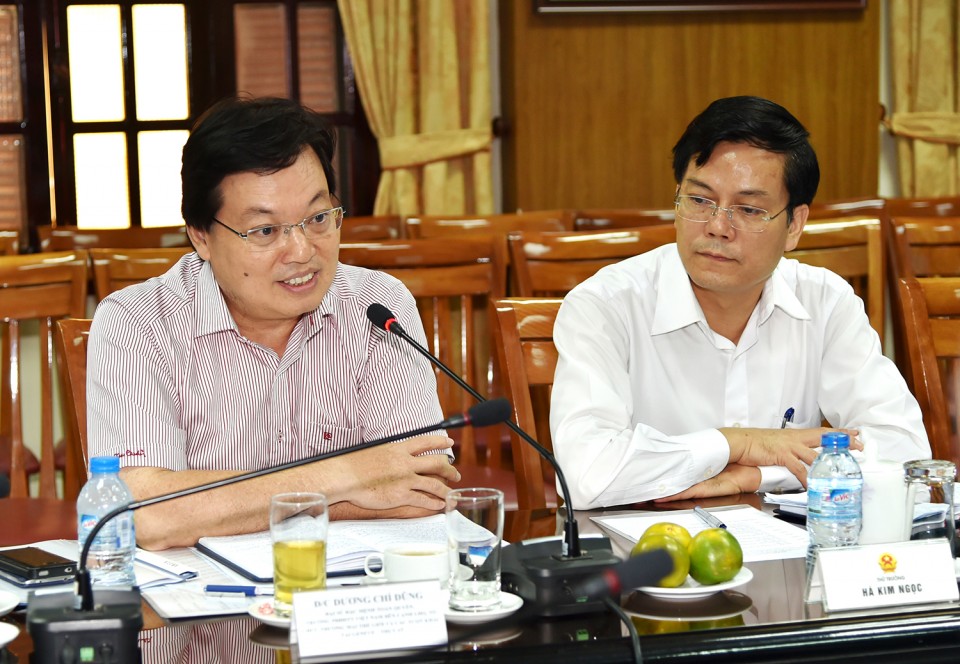 Trưởng cơ quan đại diện gặp mặt với lãnh đạo các cơ quan truyền thông truong co quan dai dien gap mat voi lanh dao cac co quan truyen thong