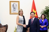 lac quan buoc vao tuong lai