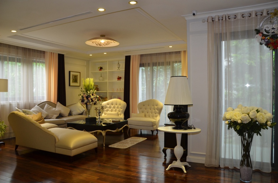 lam moi khong gian nha