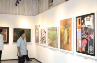 cam xuc dep voi trien lam my thuat gap go mua thu