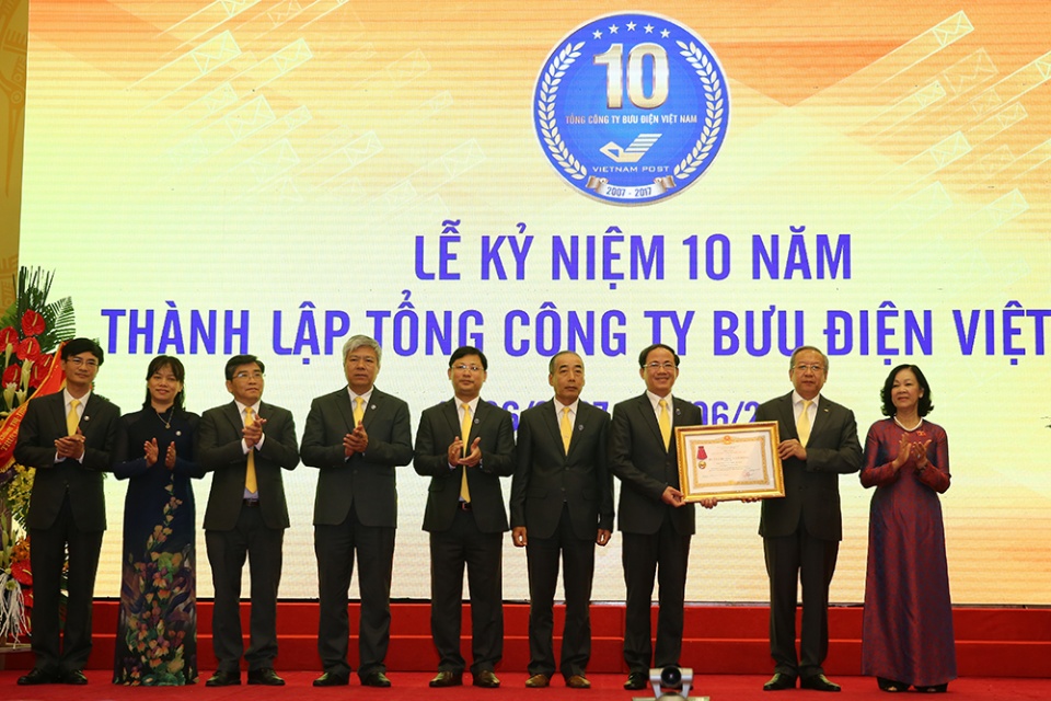 le ky niem 10 nam thanh lap tong cong ty buu dien viet nam