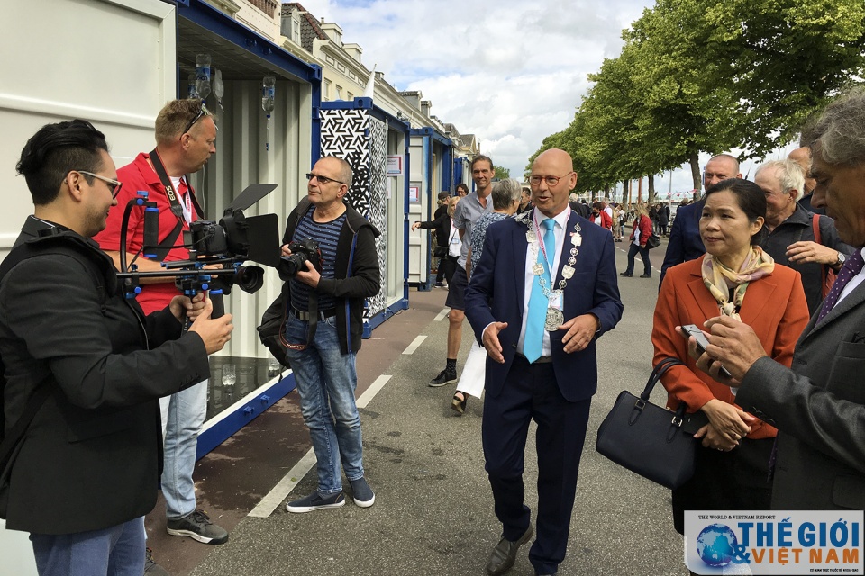 Đại sứ Ngô Thị Hoà tham dự khai mạc Ngày Liên minh Thương gia Quốc tế 2017 tin nhap 20170617211619