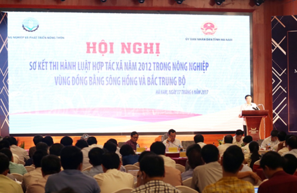 Đưa HTX thực sự trở thành nòng cốt phát triển của nền kinh tế tin nhap 20170618224125