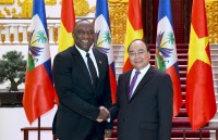 lhq rut phai bo gin giu hoa binh khoi haiti