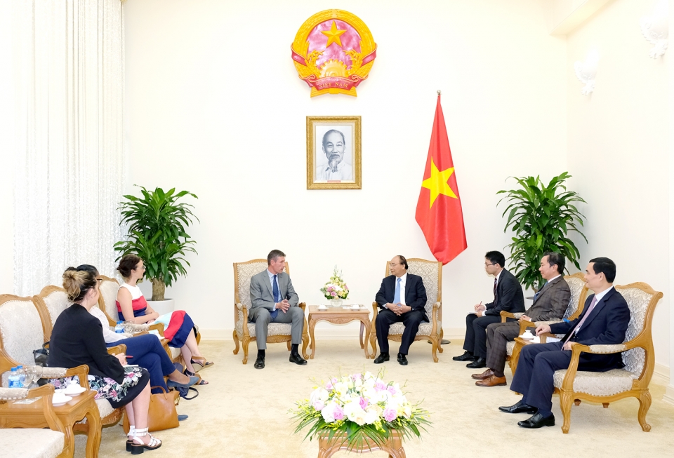 thu tuong nguyen xuan phuc tiep dai su anh