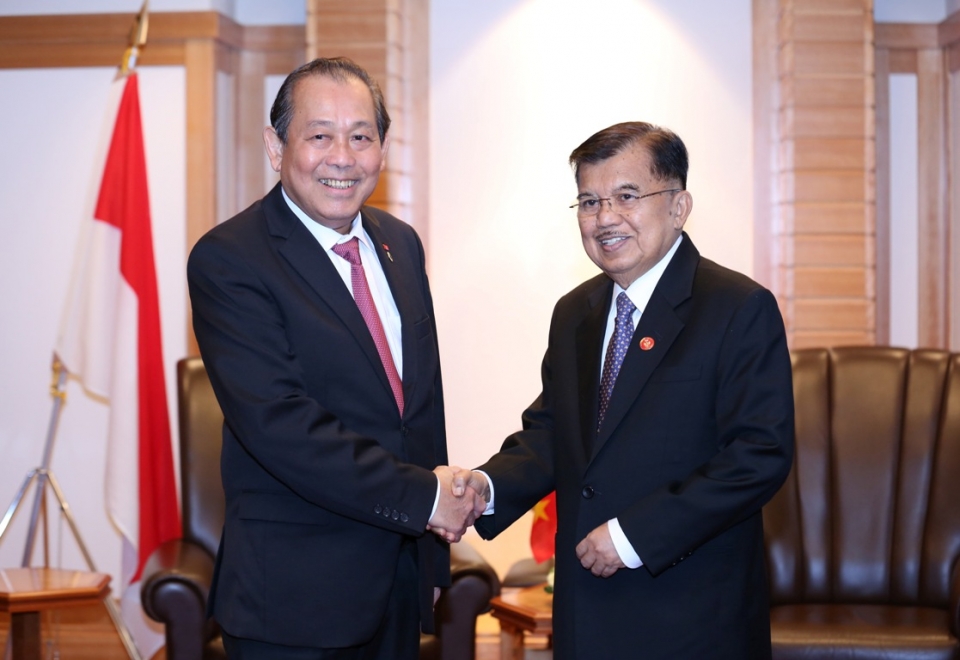 Phó Thủ tướng Trương Hòa Bình tiếp xúc song phương bên lề Hội nghị Tương lai châu Á tin nhap 20180612215906