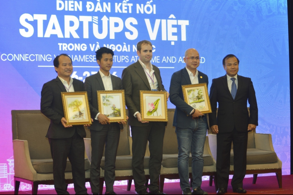 dien dan ket noi starup viet trong va ngoai nuoc