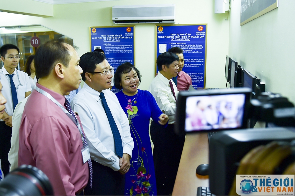 khai truong bo phan mot cua giai quyet thu tuc hanh chinh tai cuc lanh su