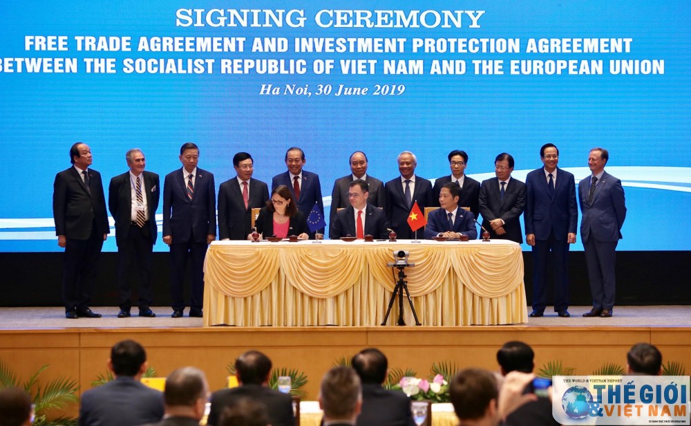 Việt Nam - EU: Hoàn tất ký kết Hiệp định EVFTA và IPA viet nam eu hoan tat ky ket hiep dinh evfta va ipa