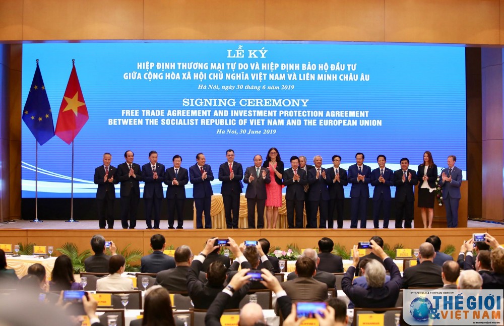 Việt Nam - EU: Hoàn tất ký kết Hiệp định EVFTA và IPA viet nam eu hoan tat ky ket hiep dinh evfta va ipa
