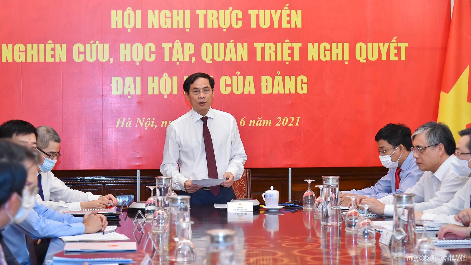 Quán triệt Nghị quyết Đại hội XIII đến các cơ quan đại diện Việt Nam ở nước ngoài